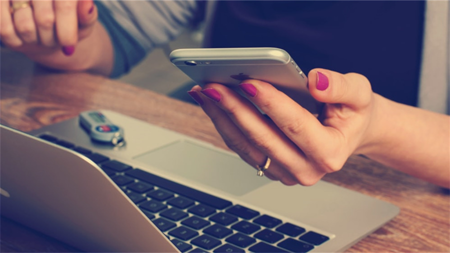 手机怎么进入icloud相册